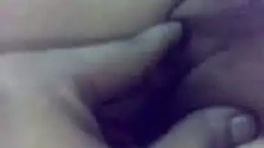 Guy Exposing Wife’s Pussy