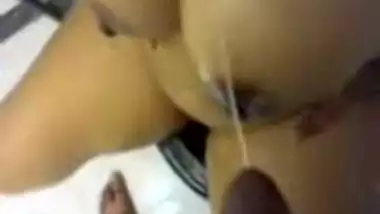 pee on bhabhi 2