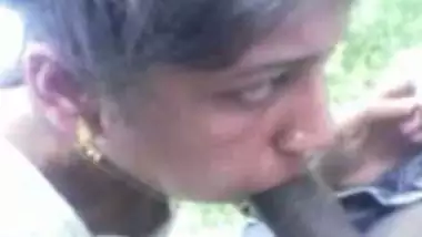 Outdoor Blowjob Action