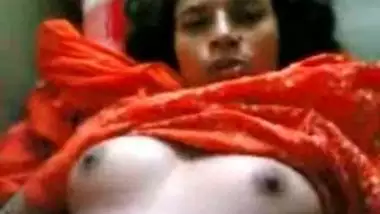 Desi Indian Girl with her husband friend ( Clear Audio )