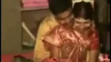 Bengali honeymoon home sex leaked mms reloaded