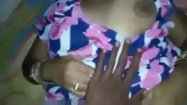 Desi bhabhi’s leaked illegal village home sex