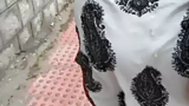 cum on white salwar girl