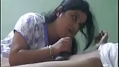 Cute Bhabhi Sucking Lover Cock