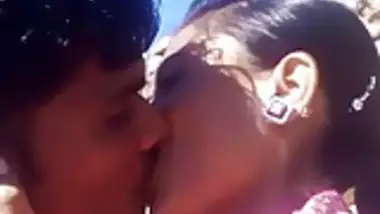 indian village girl kissing kannada