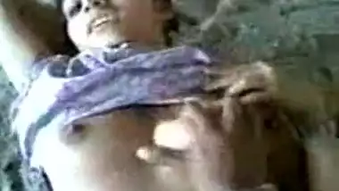 Gujarati naked bhabhi enjoyed in a construction site