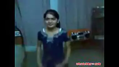 Sexy Punjabi kudi seducing her lover by stripping