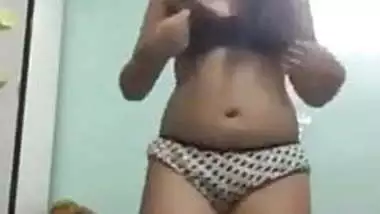 Indian Teen girl Stripshow