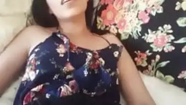 Desi girl enjoying anal sex and say PUT IT INSIDE FUCKER