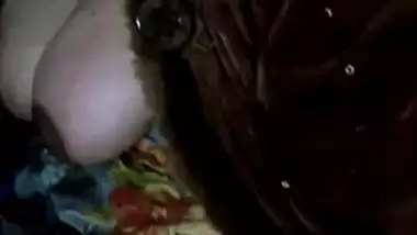 Bangla desi big boobs and lungi handjob