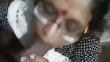 Indian granny sucking dick