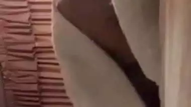 Gf ne video banaya hotel me