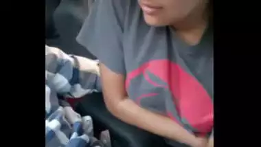 Indian girlfriend Perfect blowjob in the car