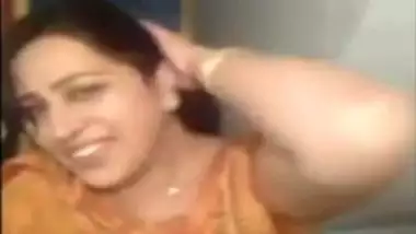 Punjaban aunty with big boobs sucking penis