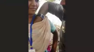 up guy touch village bhabhi boobs