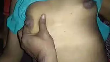 Desi Muslim Bushra bhabi hard fucking with hubby