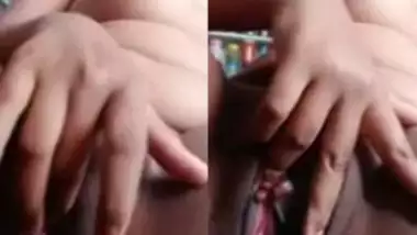 Tamil Gf Wet Pussy Fingering