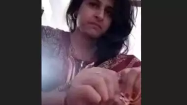 Desi village wife nice pussy