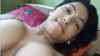 Sexy bubbly desi – Nude capture video