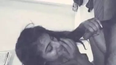 Desi cute bhabi suck her devar dick