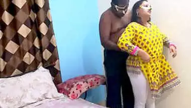 Desi cute bbw bhabi romnace with her boss in hotel