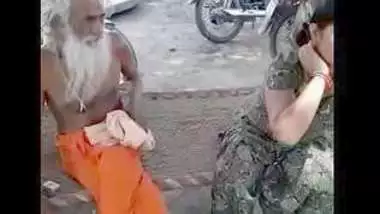 Desi village baba caught when he fuck aunty