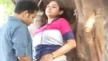 Bro ne sauteli bahan ki bur chod kar incest fuck masti ki