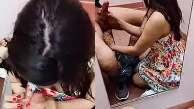 sexy indian girl blowjob in dressing room