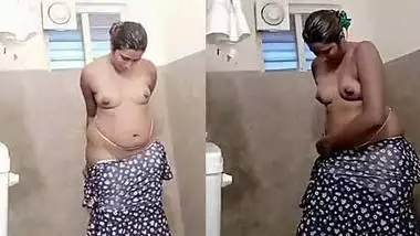 Swathi Naidu wearing dress after bath