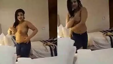 Desi Call Girl fuck at hotel