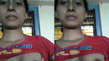 Hot n Sexy Desi Teen Nude Selfie and Fingering 2