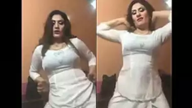 Sonam Chaudhury ,Chubby Aunty in Tight Dress, Dance FB Livr