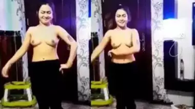 Paki Girl Nude Dancing Mms