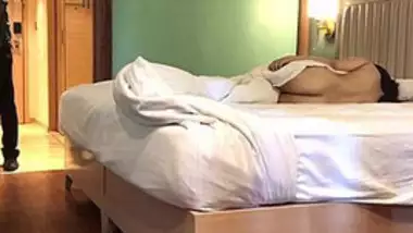 desi wife nude ass teasing room service boy