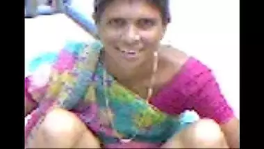 Village Aunty Showing Cunt In Terrace