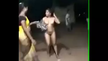 Record Dance Rehearsal Of South Indian Chick