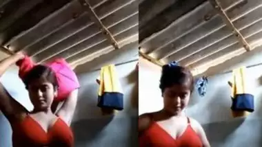 Desi Girl Nude Selfie Video Leaked