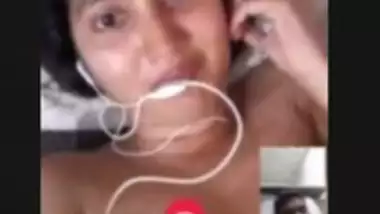 Beautiful Desi Girl Showing On Video Call