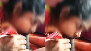 Desi Girl Sucking Dick