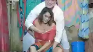 Horny Bhabi Having Affair with Old Man