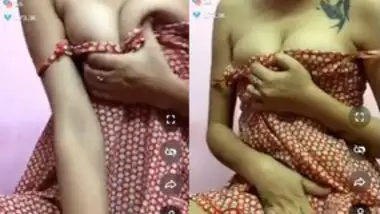 Crazo Jannat Showing Boobs FUll Show