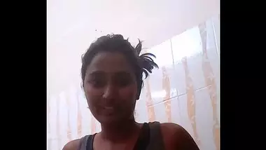 Sexy Telugu babe Swati Naidu taking a shower