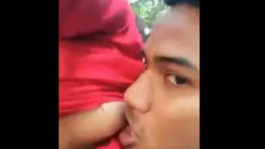 Desi lover boob sucking bf outdoor