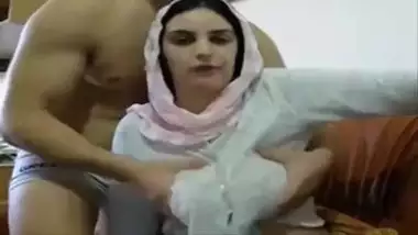 Indian mms sex of a Muslim woman and a young man