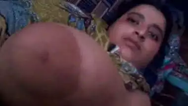 Panjabi Huge Booby Aunty Nude Expose