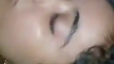 Girlfriend is sleeping but horny Desi man thinks about porn session