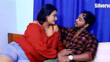 Kuwari bahan ke bur ki seal phat ti hui desi Hindi bf