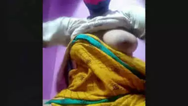 DESI INDIAN ADULT BHABHI LIVE SHOW VIDS PART 2