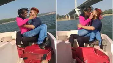 Excited Desi couple shares XXX kisses on boat being in mood for sex