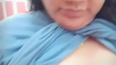 Jobless Indian woman earns money working as a webcam XXX model